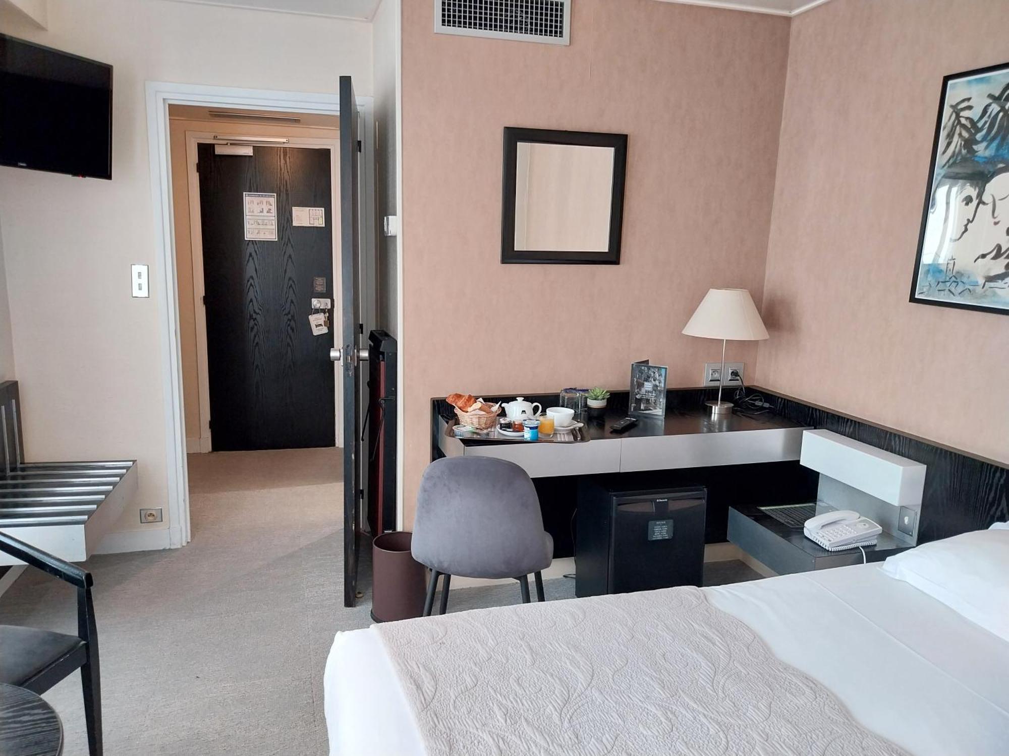 Hotel Alison Paris Eksteriør billede